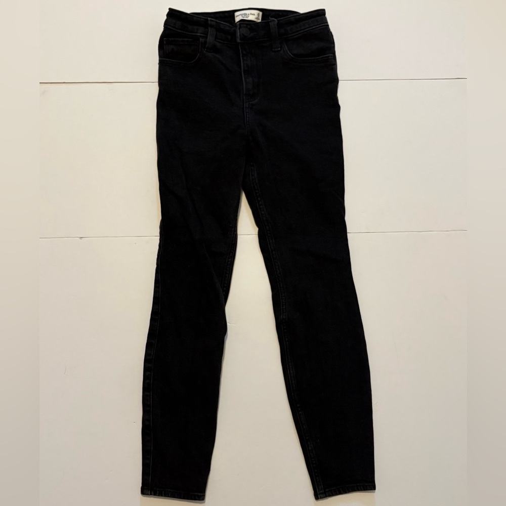 Abercrombie & Fitch Women's Black The Skinny High Rise Jeans 25